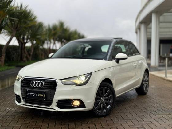 AUDI A1 1.4 TFSI ATTRACTION 16V 122CV GASOLINA 2P AUTOMÁTICO